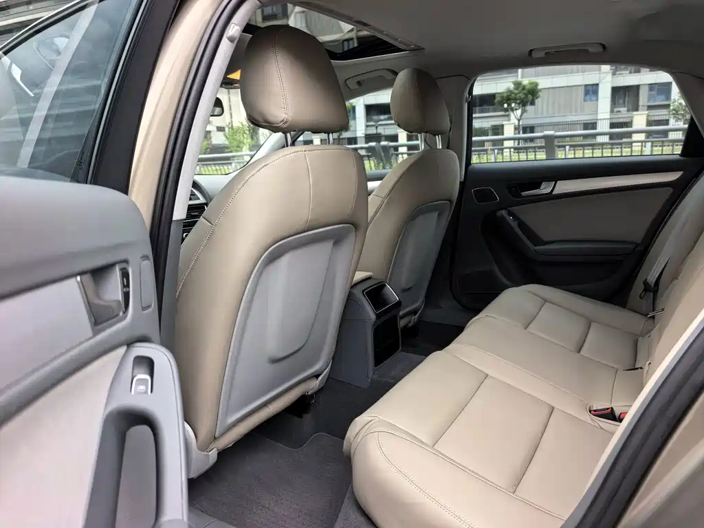 Audi A4L — миниатюра 8