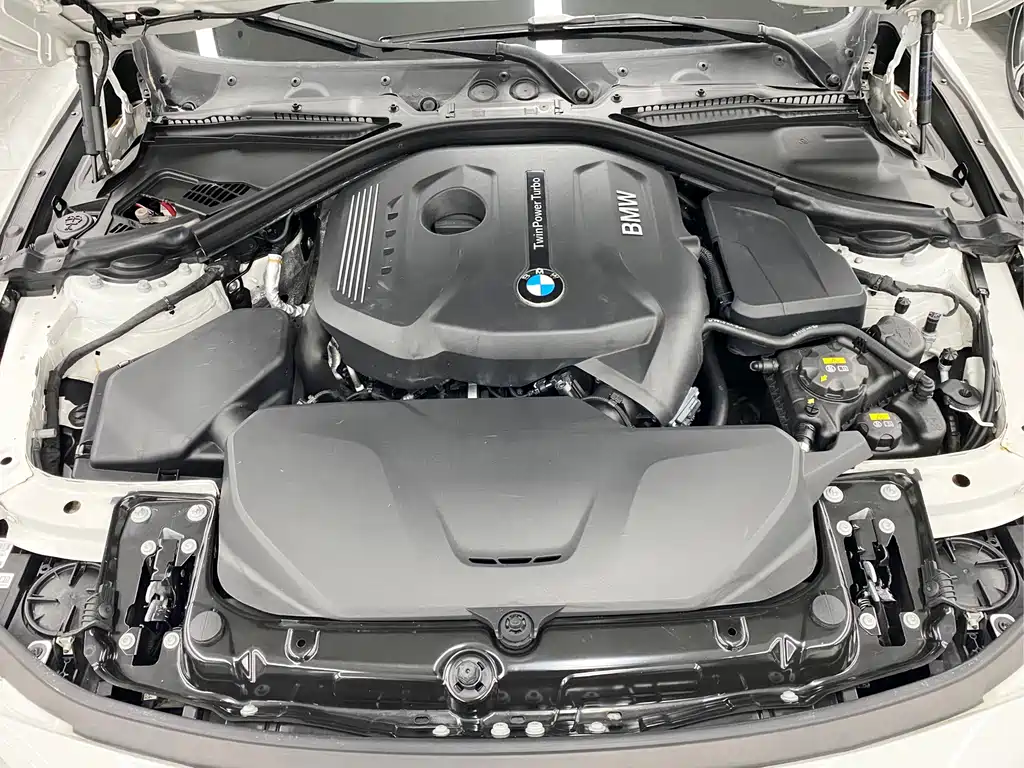 BMW 4 Series — миниатюра 21
