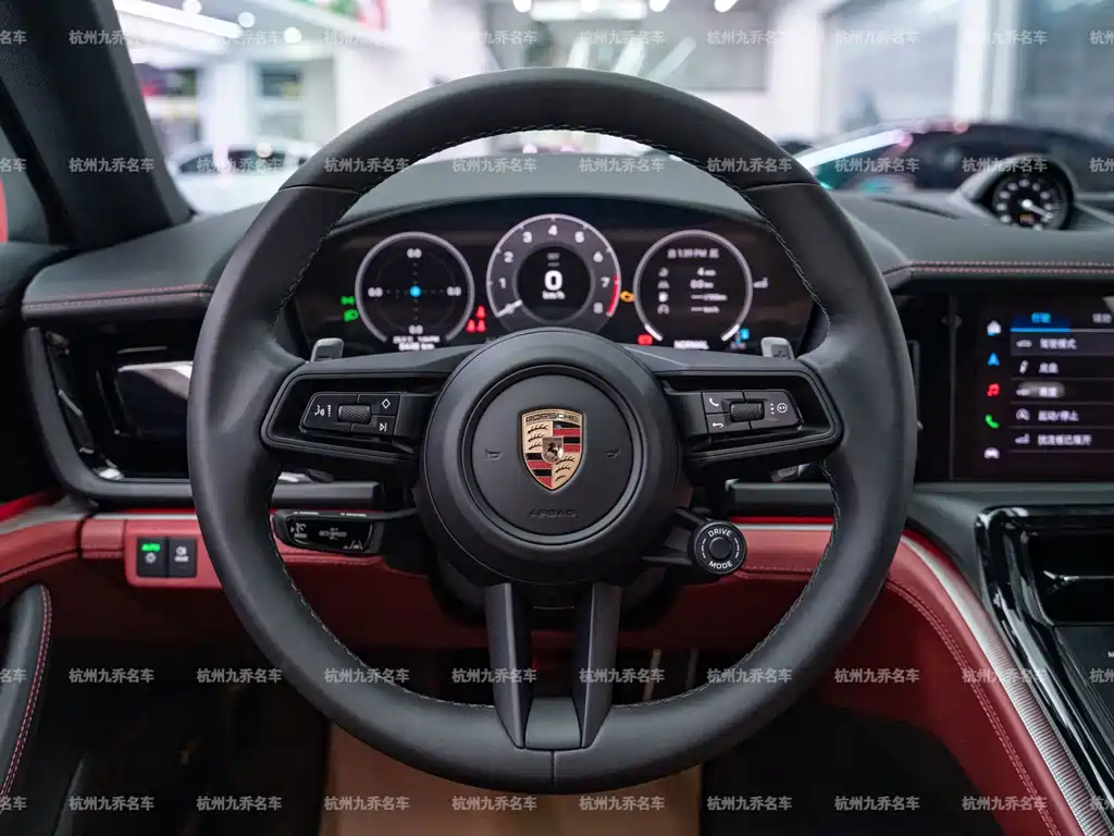 Porsche Panamera — миниатюра 18