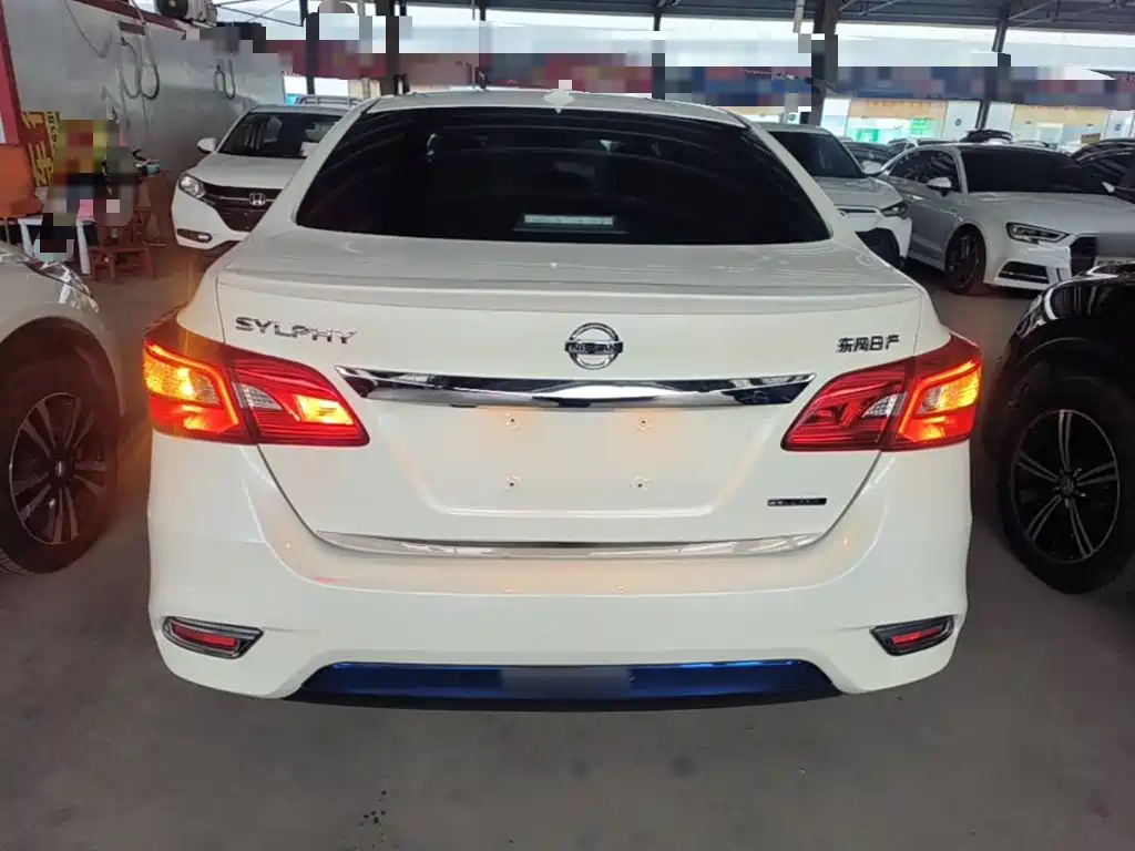 Nissan Sylphy — миниатюра 6