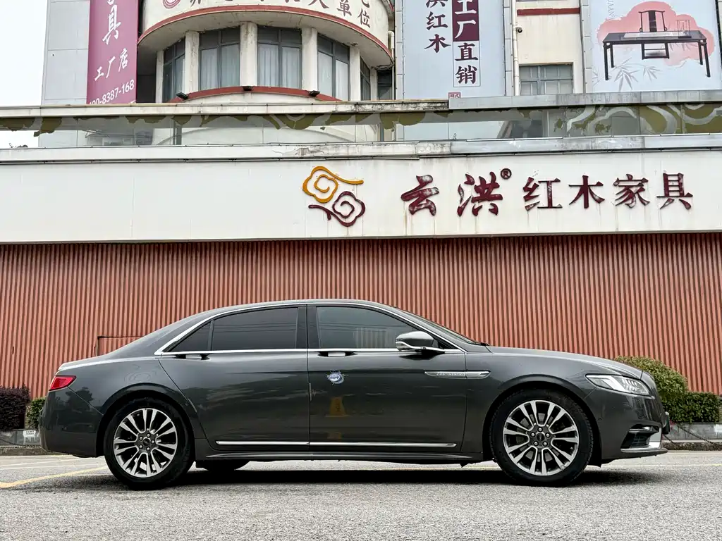 Lincoln Continental 2017 3.0T