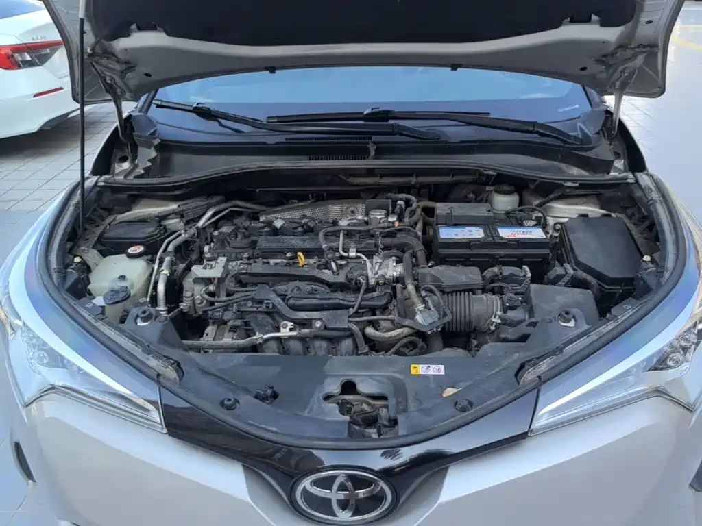 Toyota C-HR — миниатюра 19
