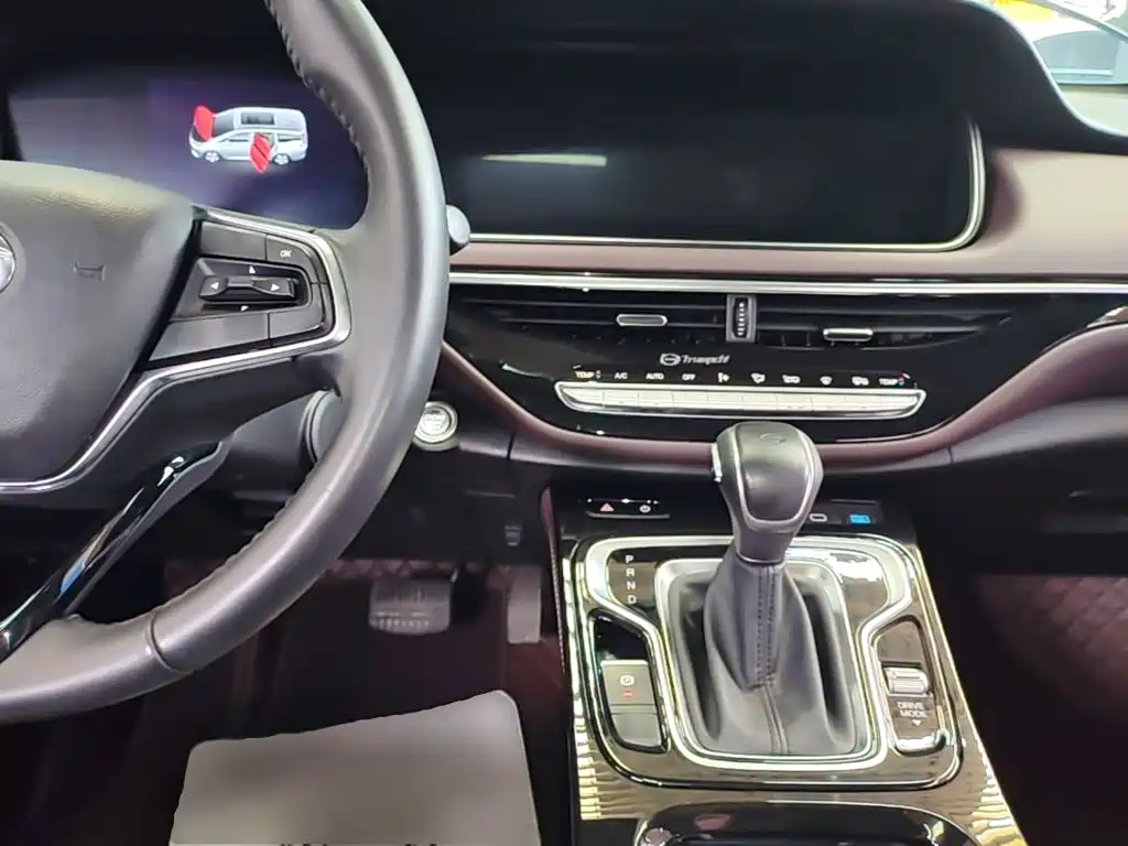 GAC Motor Trumpchi M6 — миниатюра 10