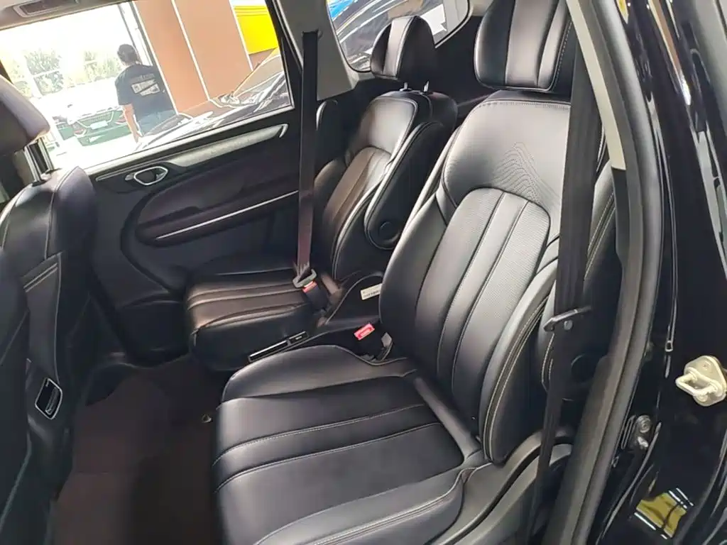 GAC Motor Trumpchi M6 — миниатюра 17