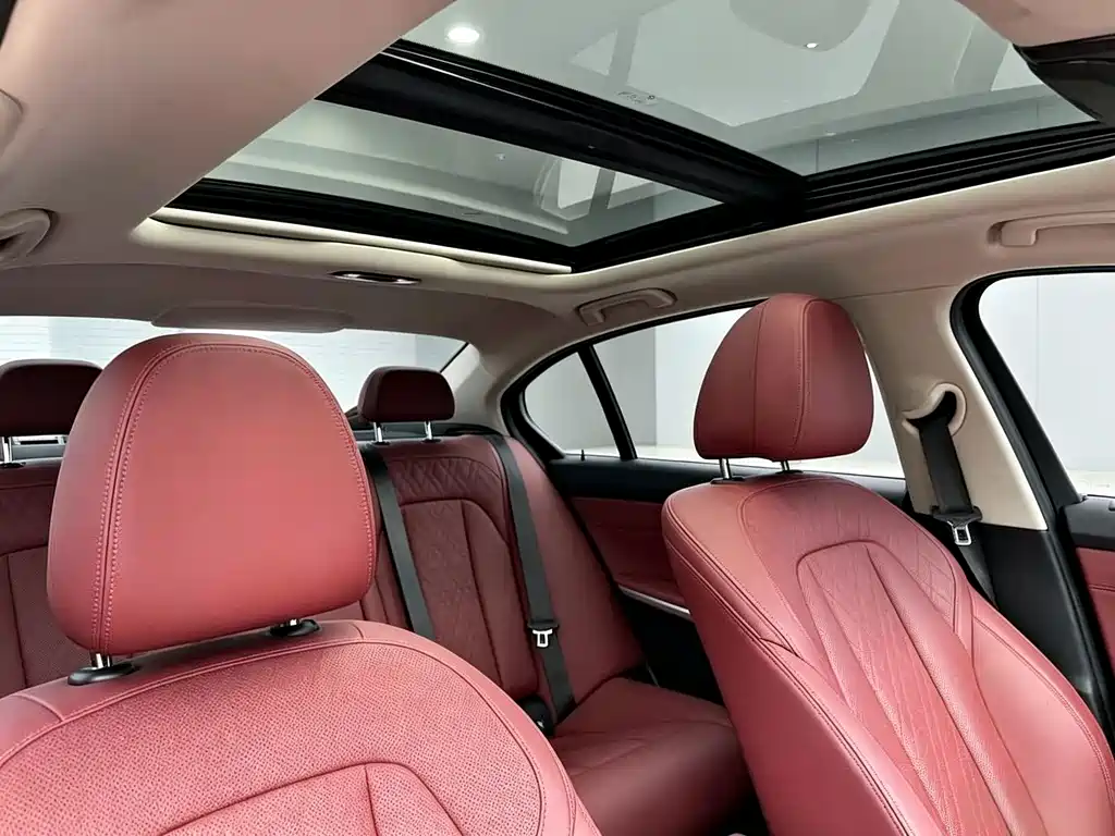 BMW 3 Series — миниатюра 6