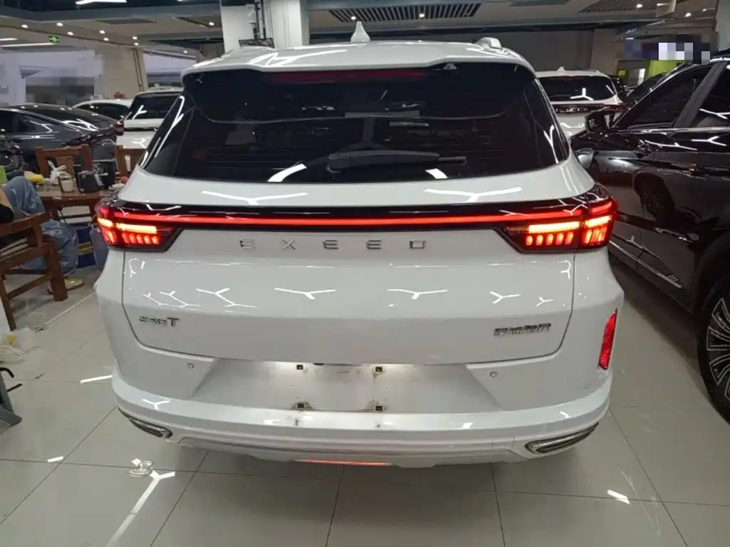 Exeed Zhaofeng — миниатюра 6