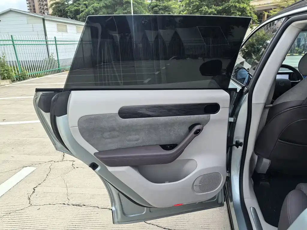 Leapmotor Leapmotor C11 — миниатюра 32
