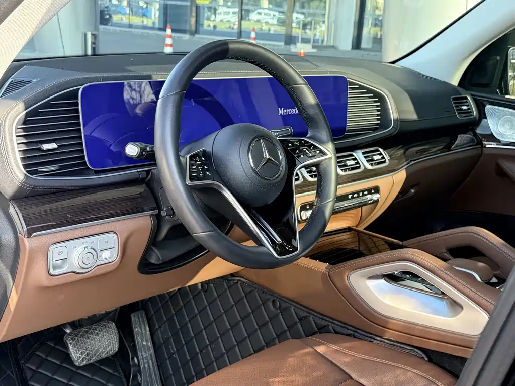 Mercedes-Benz GLE Coupe — миниатюра 12