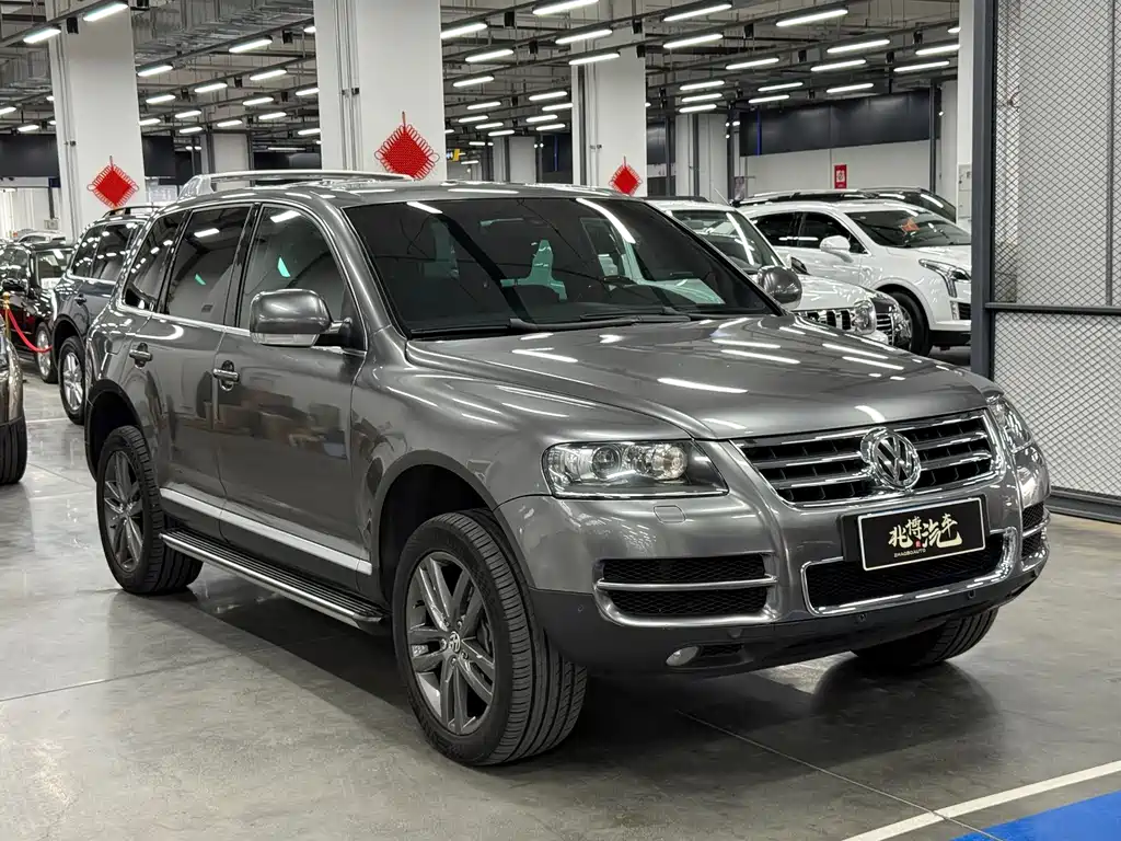 Volkswagen Touareg 05 4.2 V8