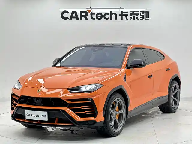 lamborghini urus