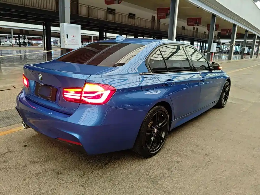 BMW 3 Series — миниатюра 7