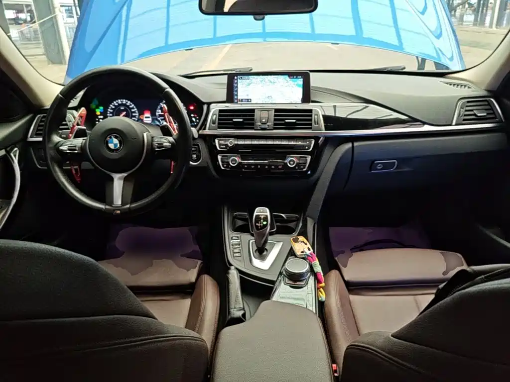 BMW 3 Series — миниатюра 10
