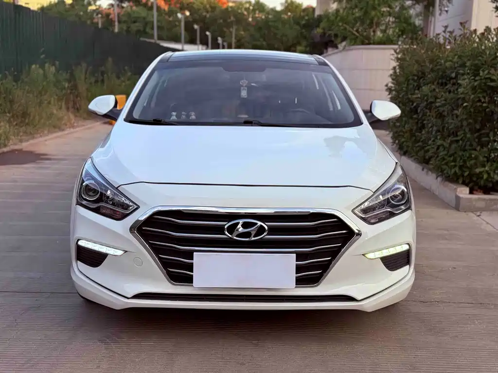 Hyundai Mistra — миниатюра 2