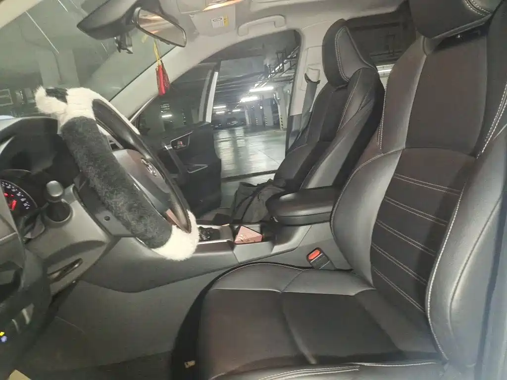 Toyota Wildlander — миниатюра 11