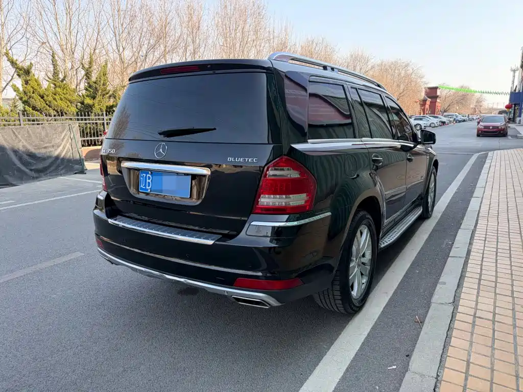 Mercedes-Benz GL-Class — миниатюра 15