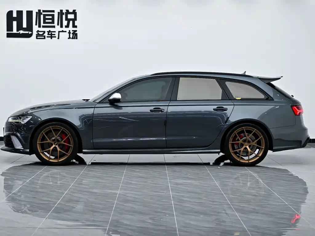 Audi RS 6 2016 RS 6 4.0T Avant