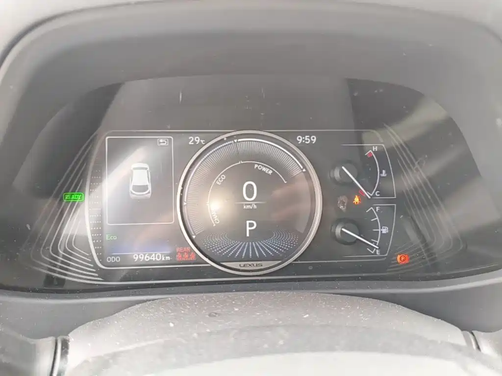Lexus UX — миниатюра 12