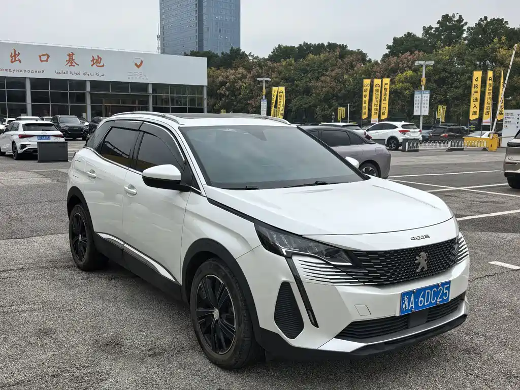 Peugeot 4008 — миниатюра 3