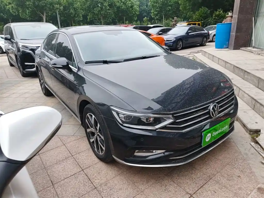 Volkswagen Magotan 2020 330TSI DSG Lead