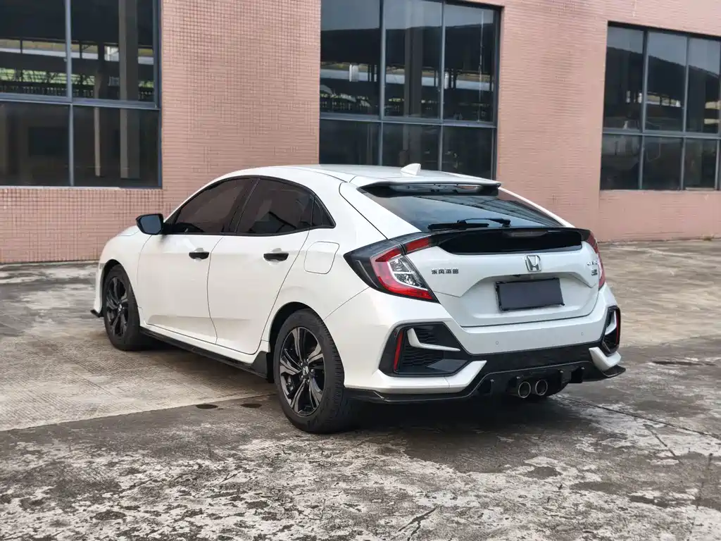 Honda Civic — миниатюра 6