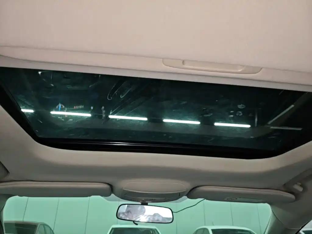 Ford Mondeo — миниатюра 18