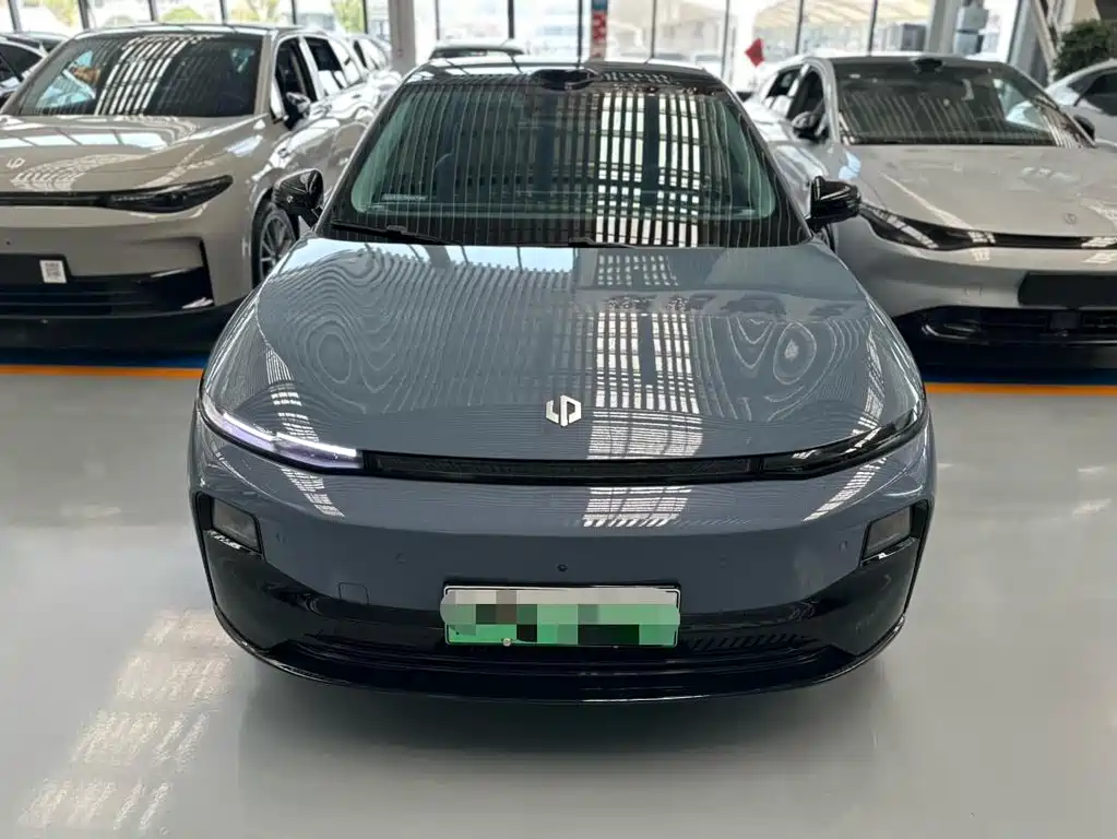 Leapmotor Leapmotor B01 — миниатюра 2