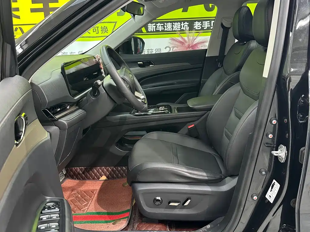 Ford Equator Sport — миниатюра 10