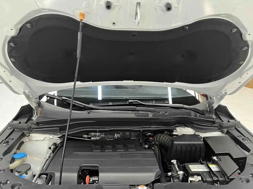 Haval M6 PLUS 1.5T DCT Luxury Connected Type, фото 14