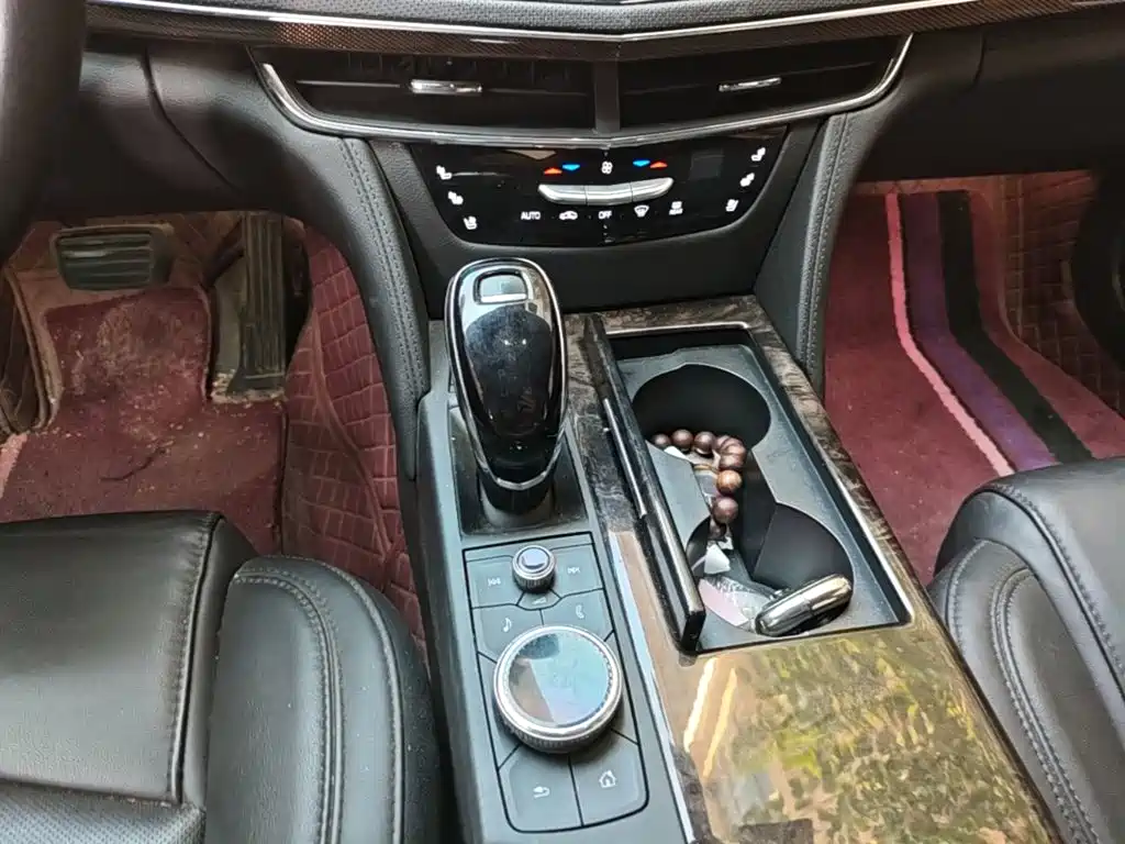 Cadillac CT6 — миниатюра 14