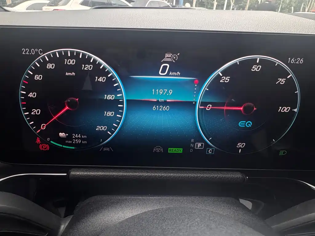 Mercedes-Benz EQA — миниатюра 13