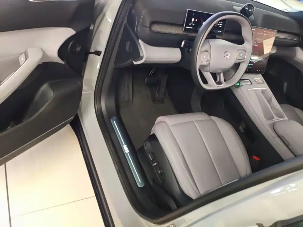 NIO EC6 — миниатюра 16