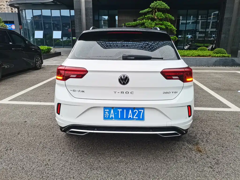Volkswagen T-Roc — миниатюра 6