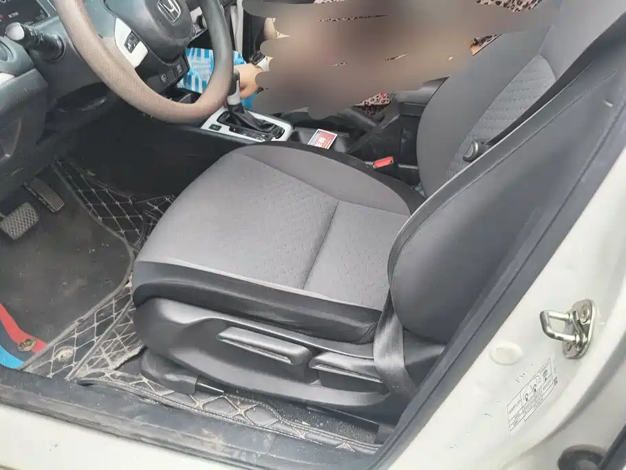 Honda Fit — миниатюра 9