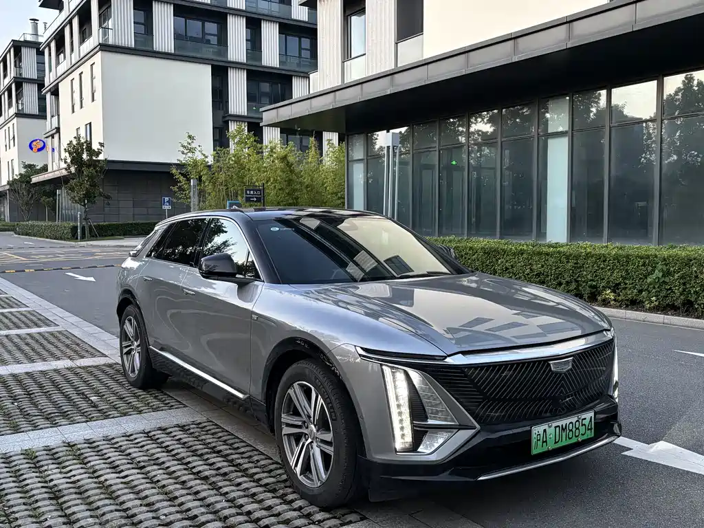 Cadillac Lyriq — миниатюра 9