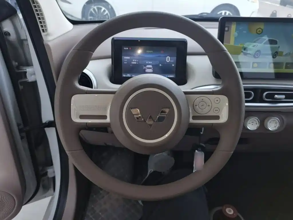Wuling MINIEV — миниатюра 7