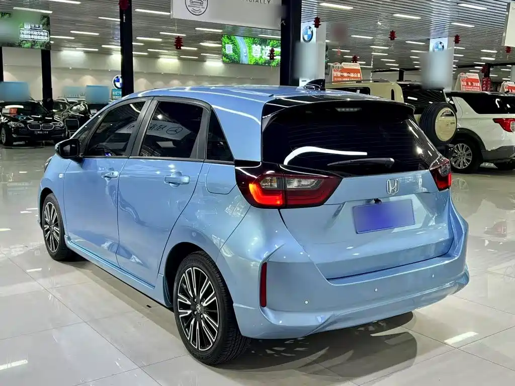 Honda Fit — миниатюра 12