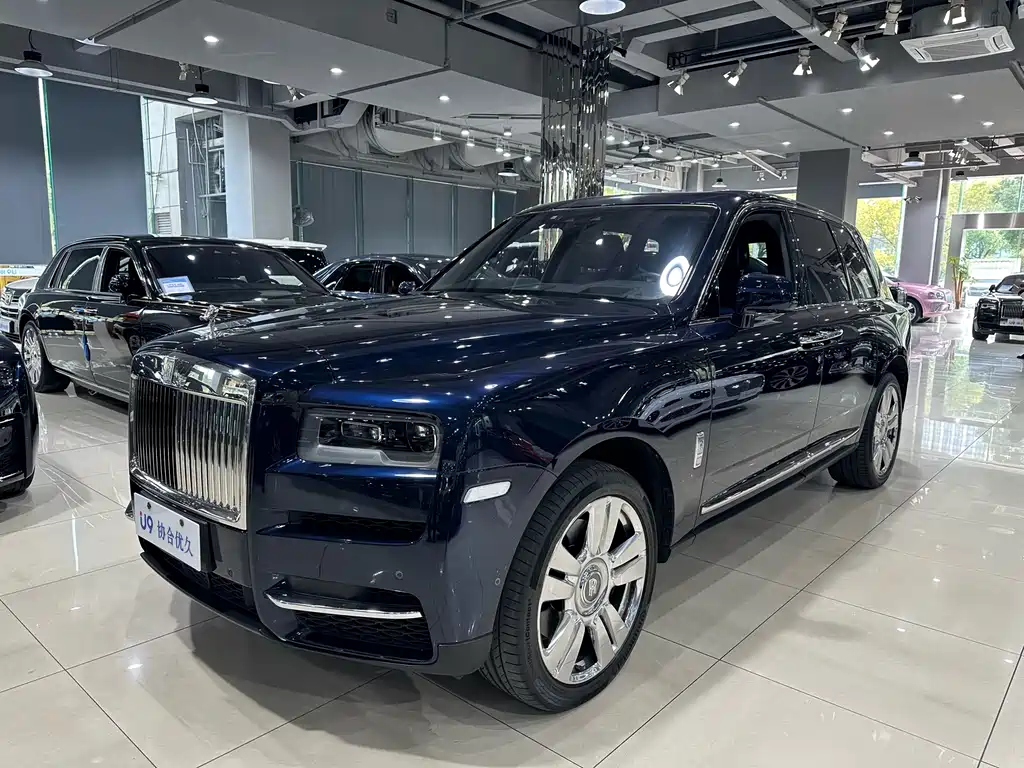 Rolls-Royce Cullinan 2021