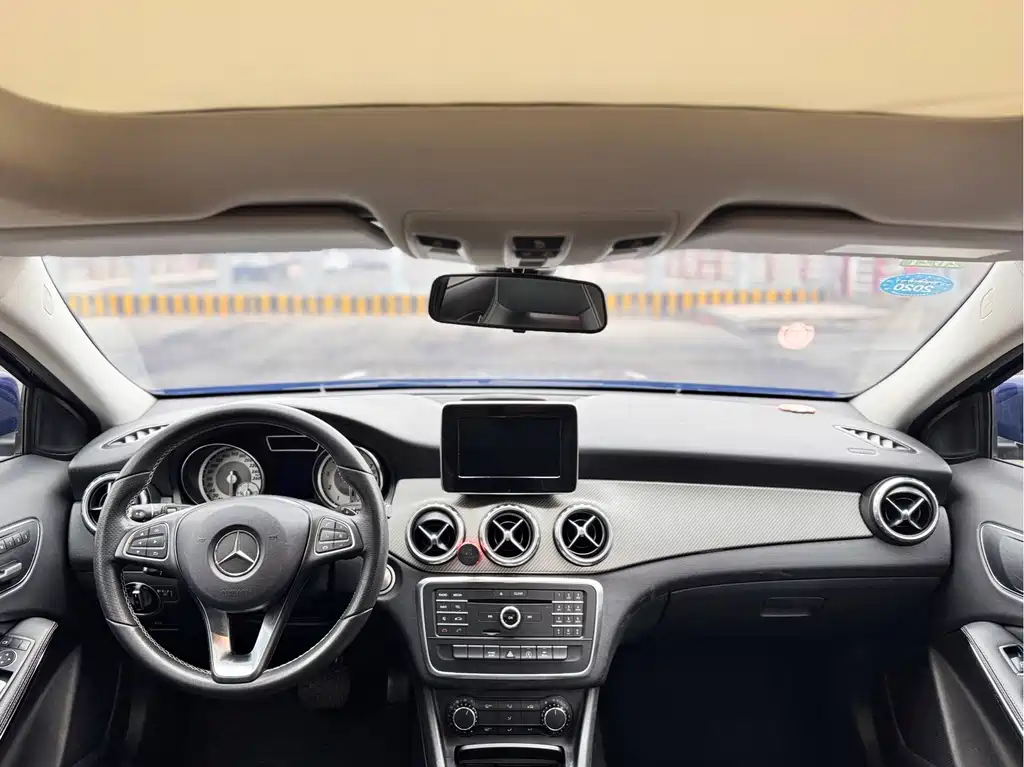 Mercedes-Benz GLA — миниатюра 15