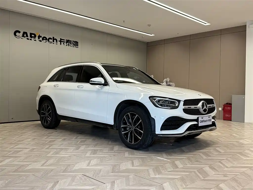 MERCEDES-BENZ  GLC
