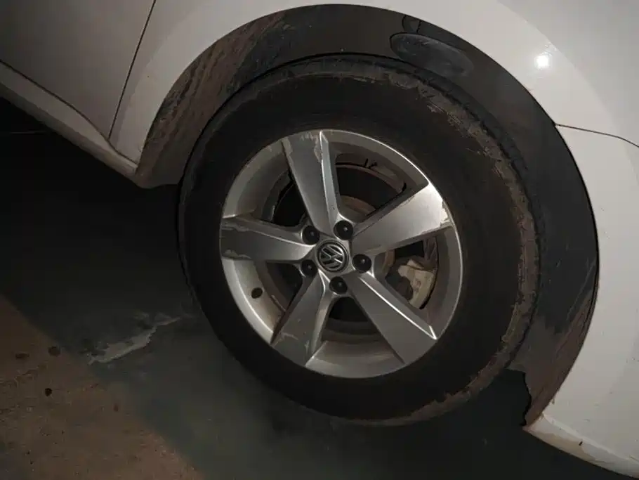 Volkswagen Lavida — миниатюра 6