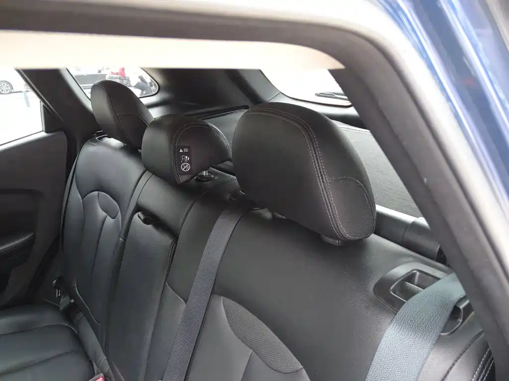 Renault Kadjar — миниатюра 25