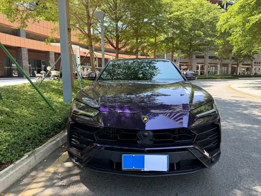 Lamborghini Urus — миниатюра 3