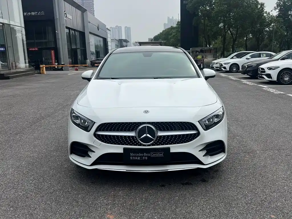Mercedes-Benz A-Class — миниатюра 2