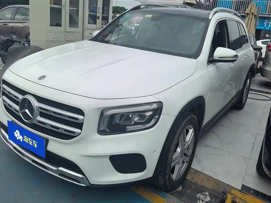 Mercedes-Benz GLB 2020