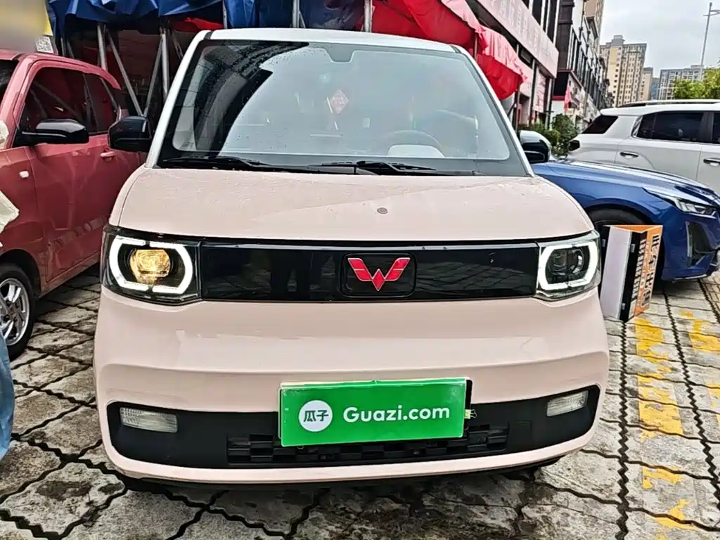 Wuling MINIEV — миниатюра 3