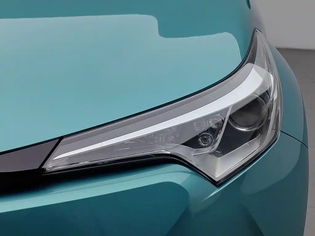 Toyota C-HR 2018 2.0L Lead V
