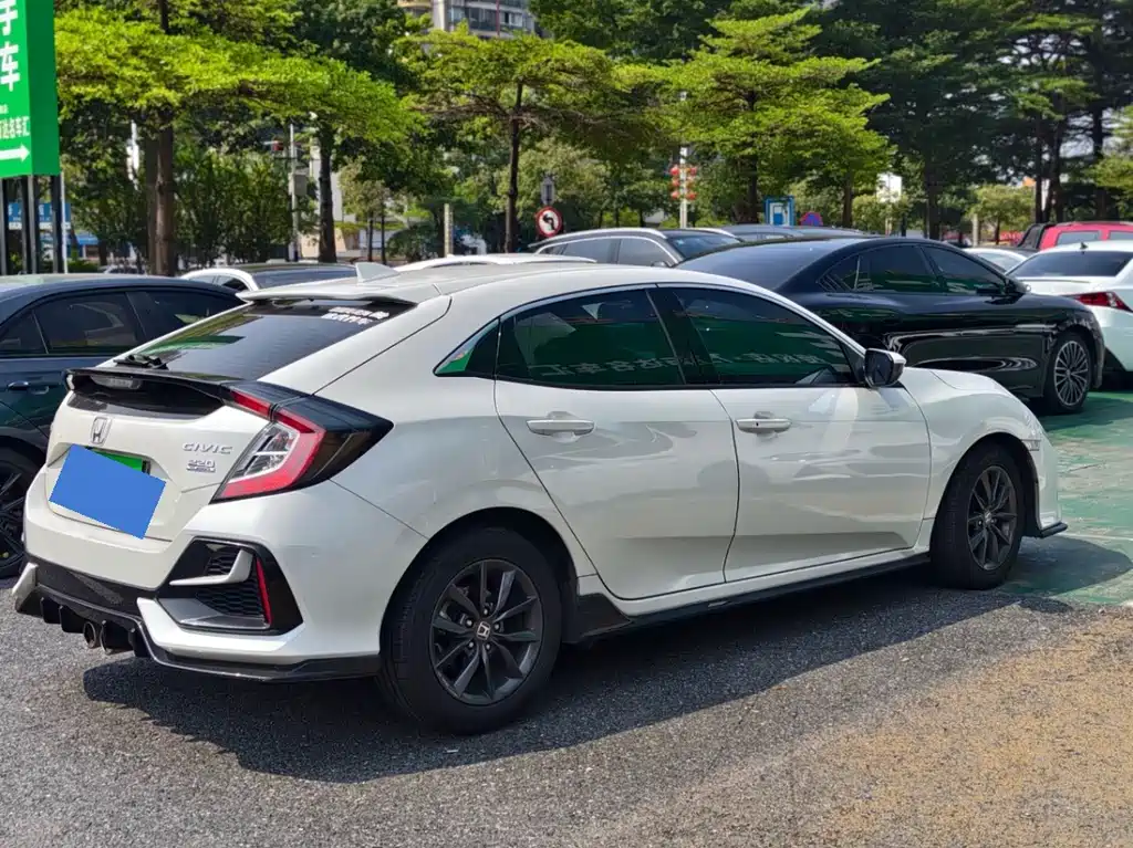 Honda Civic — миниатюра 6