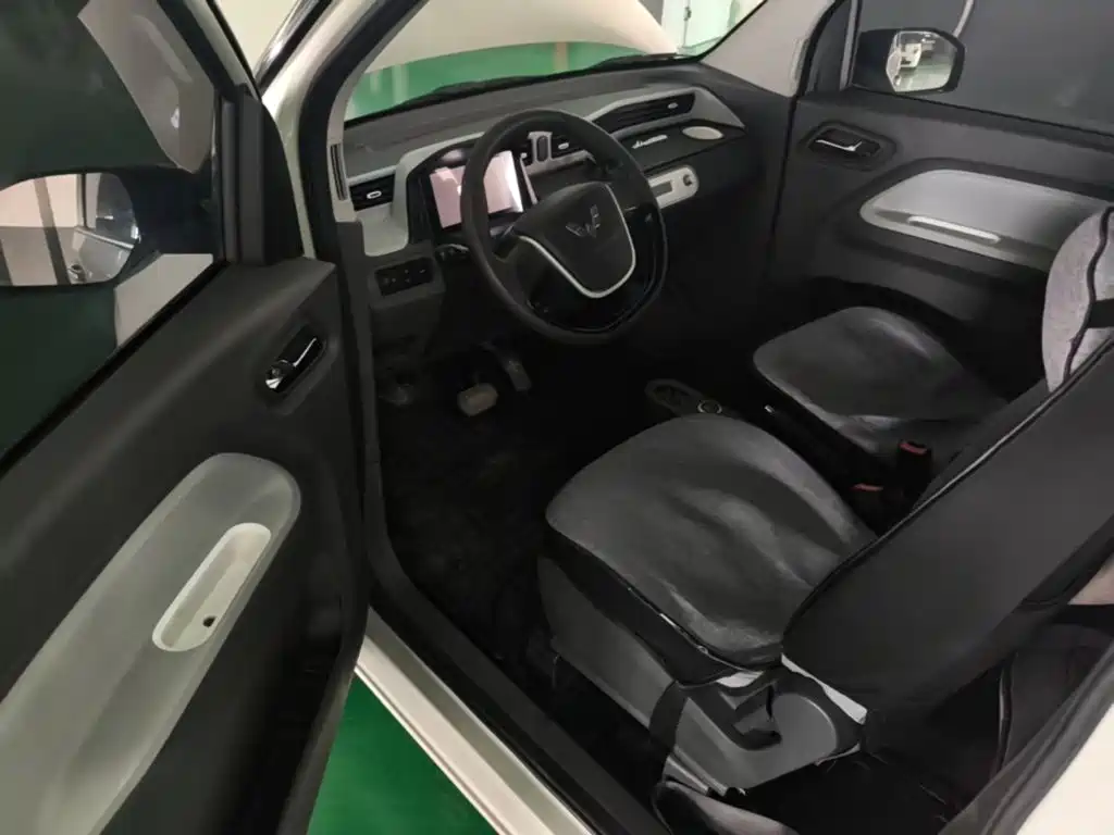 Wuling MINIEV — миниатюра 12