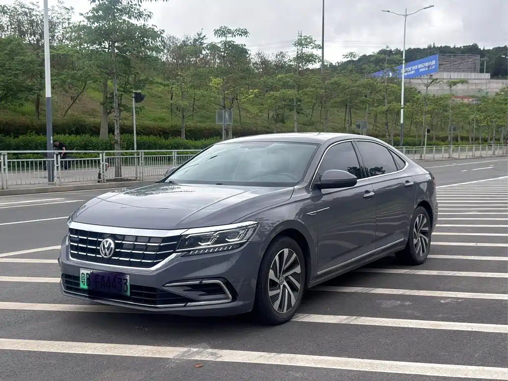Volkswagen 帕萨特插电混动 2019