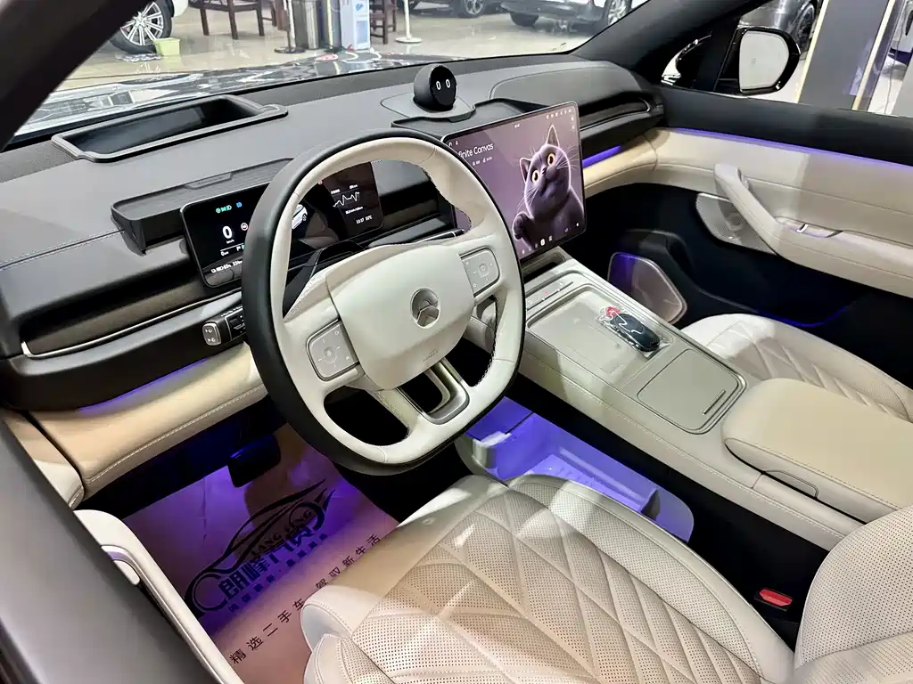 NIO ES6 — миниатюра 17
